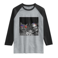 Funny Cat Selfie 4th of July Raglan Shirt Patriotic Eagle American Flag Gift