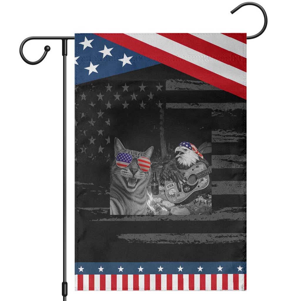 Funny Cat Selfie 4th of July Patriotic Garden Flag Patriotic Eagle American Flag Gift