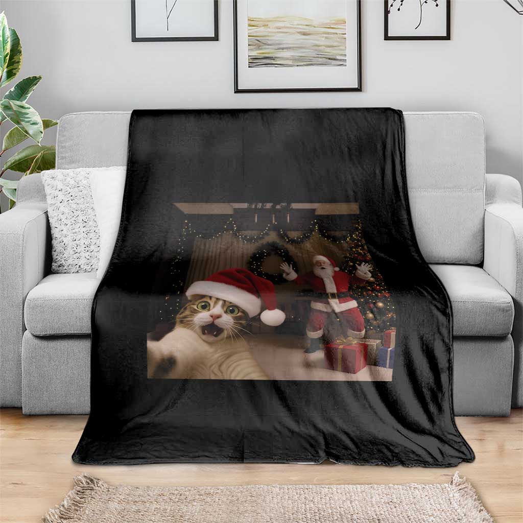 Funny Cat With Santa Selfie Christmas Throw Blanket - Wonder Print Shop