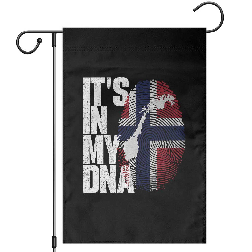 It's in My DNA Garden Flag Norwegian Norway Map Flag Pride