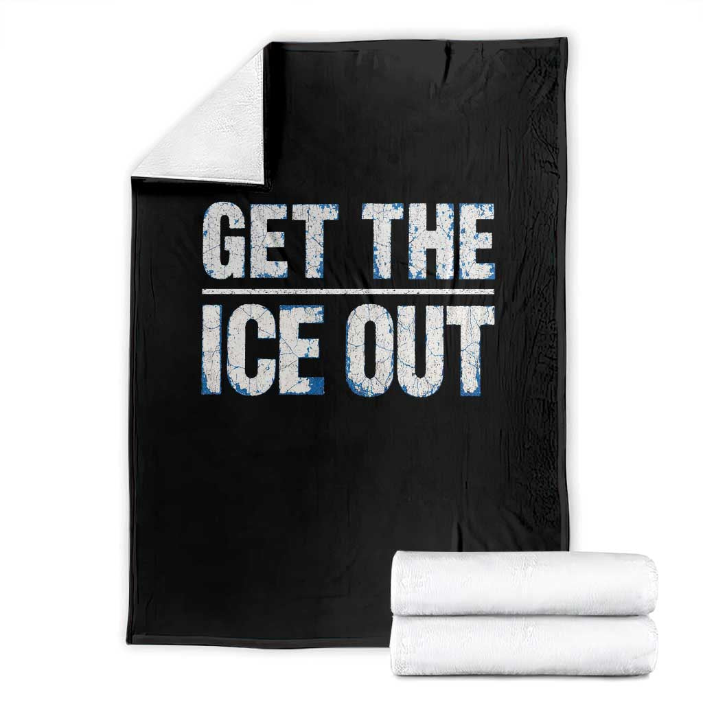 Minnesota Resist Anti ICE Immigration Protest Ladies Throw Blanket