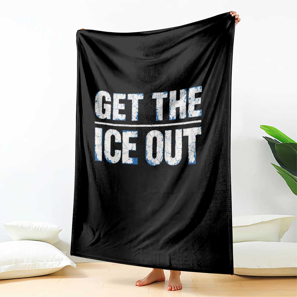 Minnesota Resist Anti ICE Immigration Protest Ladies Throw Blanket