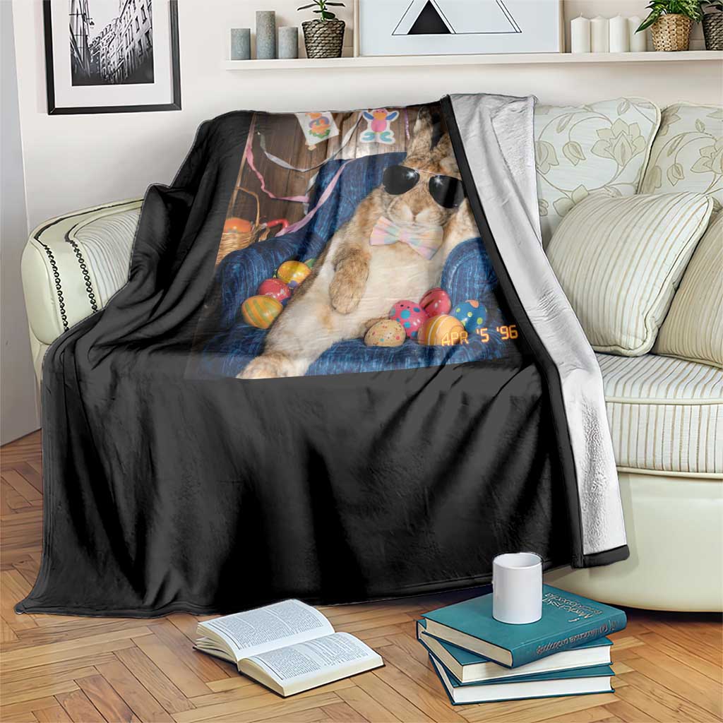 Funny Easter Bunny Sunglasses Graphic Throw Blanket