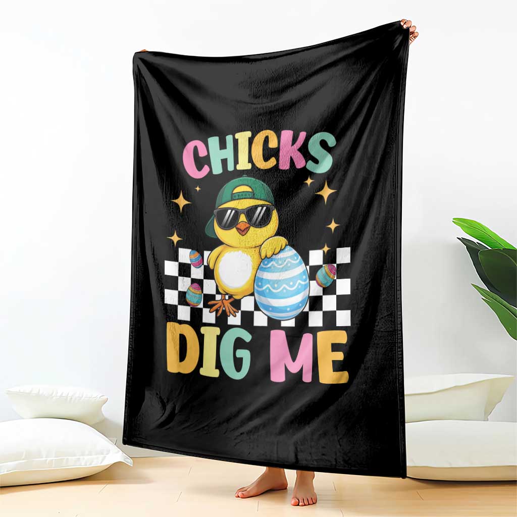 Chicks Dig Me Throw Blanket Funny Easter Chick