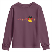 Deutschland Flag Eagle Vintage German Heritage Pride Youth Sweatshirt