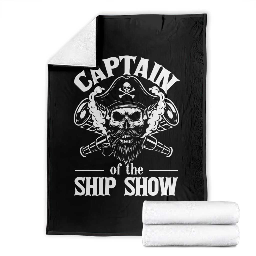 Funny Boat Captain Pun Throw Blanket Captain Of The Ship Show - Wonder Print Shop