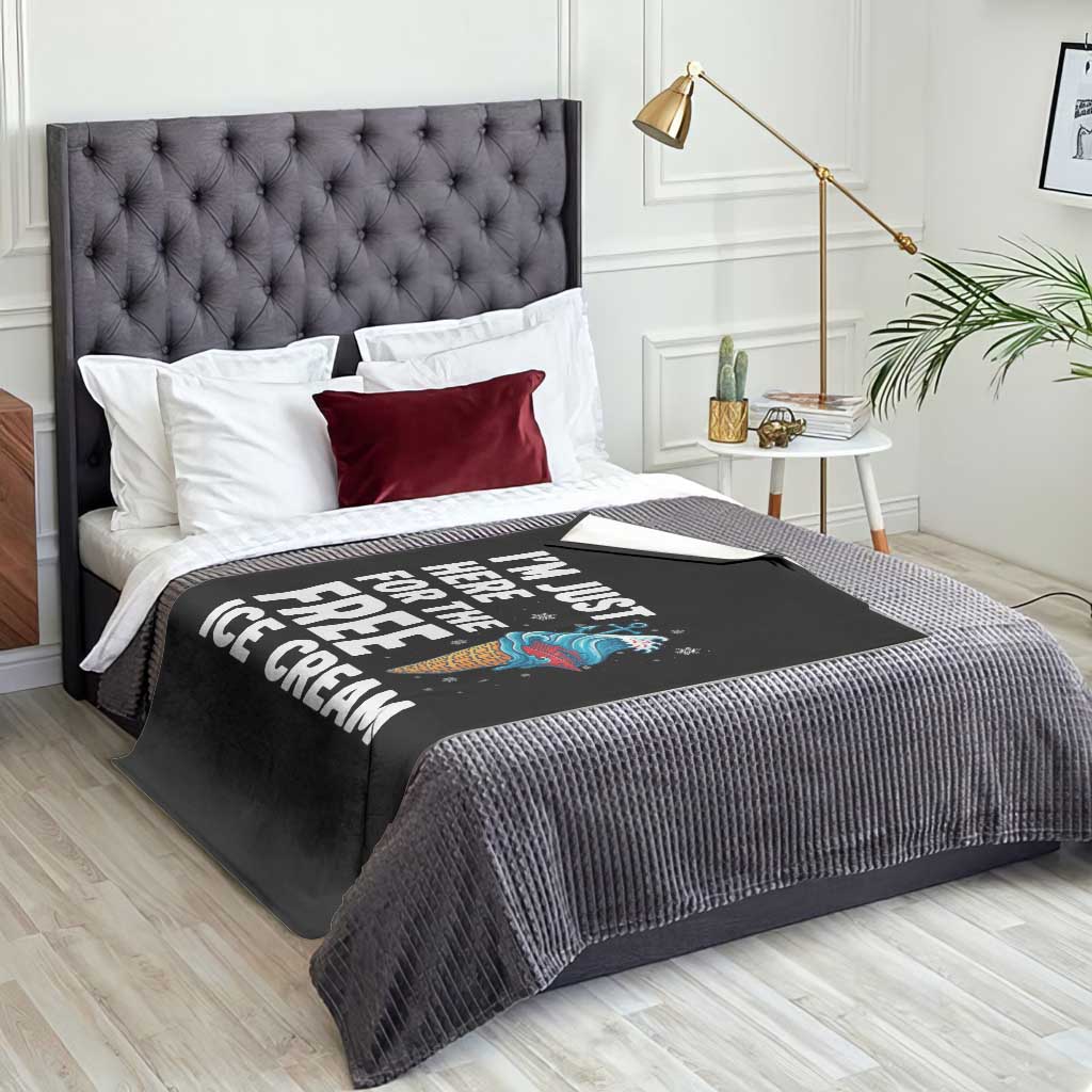 Funny Cruise Throw Blanket I Am Just Here For The Free Ice Cream - Wonder Print Shop
