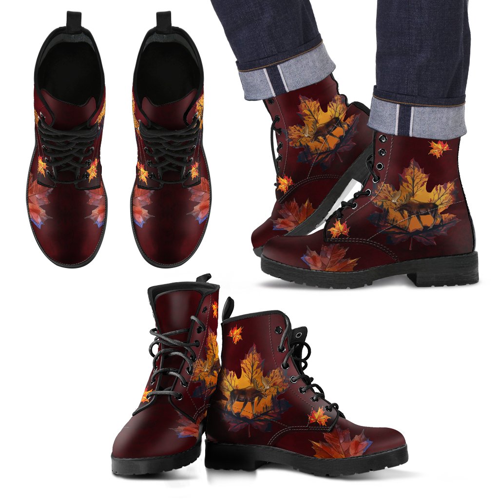canada-moose-and-maple-leaf-leather-boots