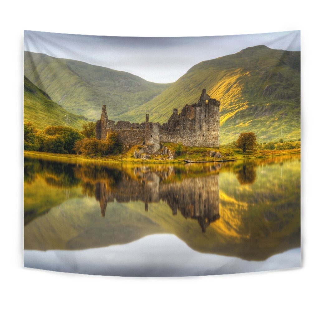 scotland-kilchurn-castle-tapestry