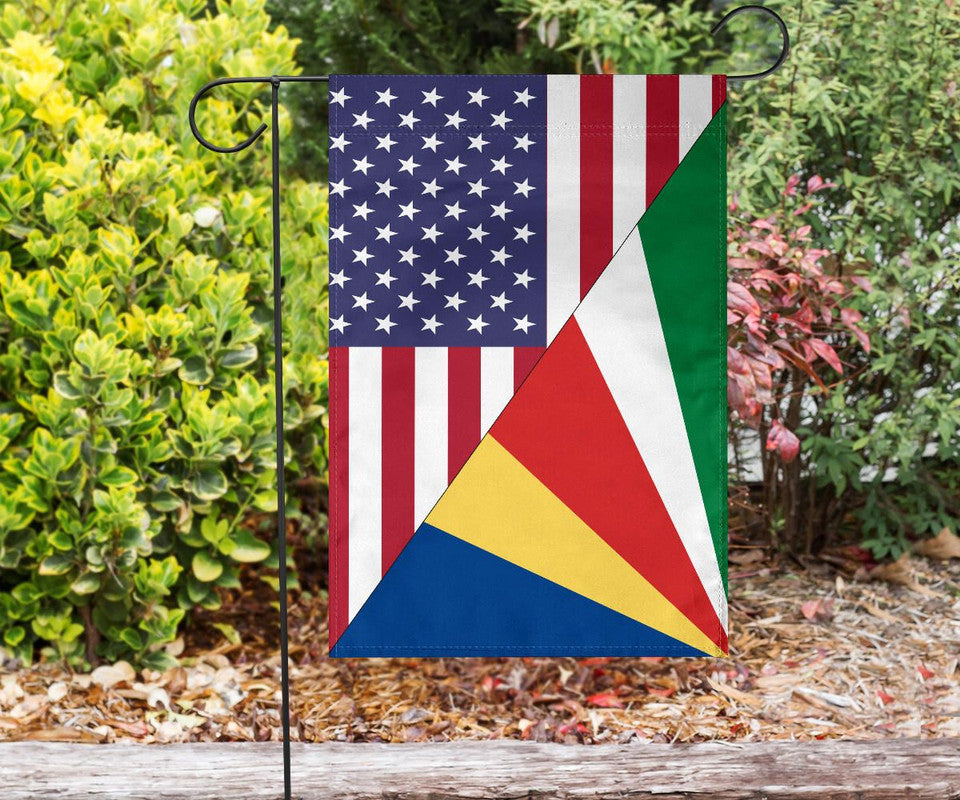 us-flag-with-seychelles-flag