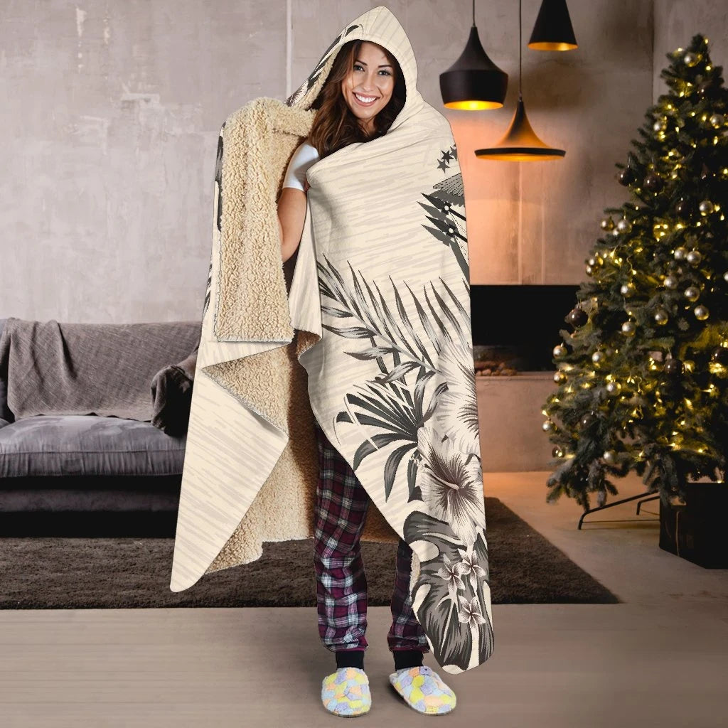 panama-hooded-blanket-the-beige-hibiscus