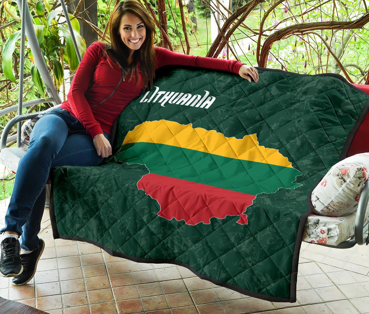 Lithuania Map Premium Quilt RLT6 - Wonder Print Shop