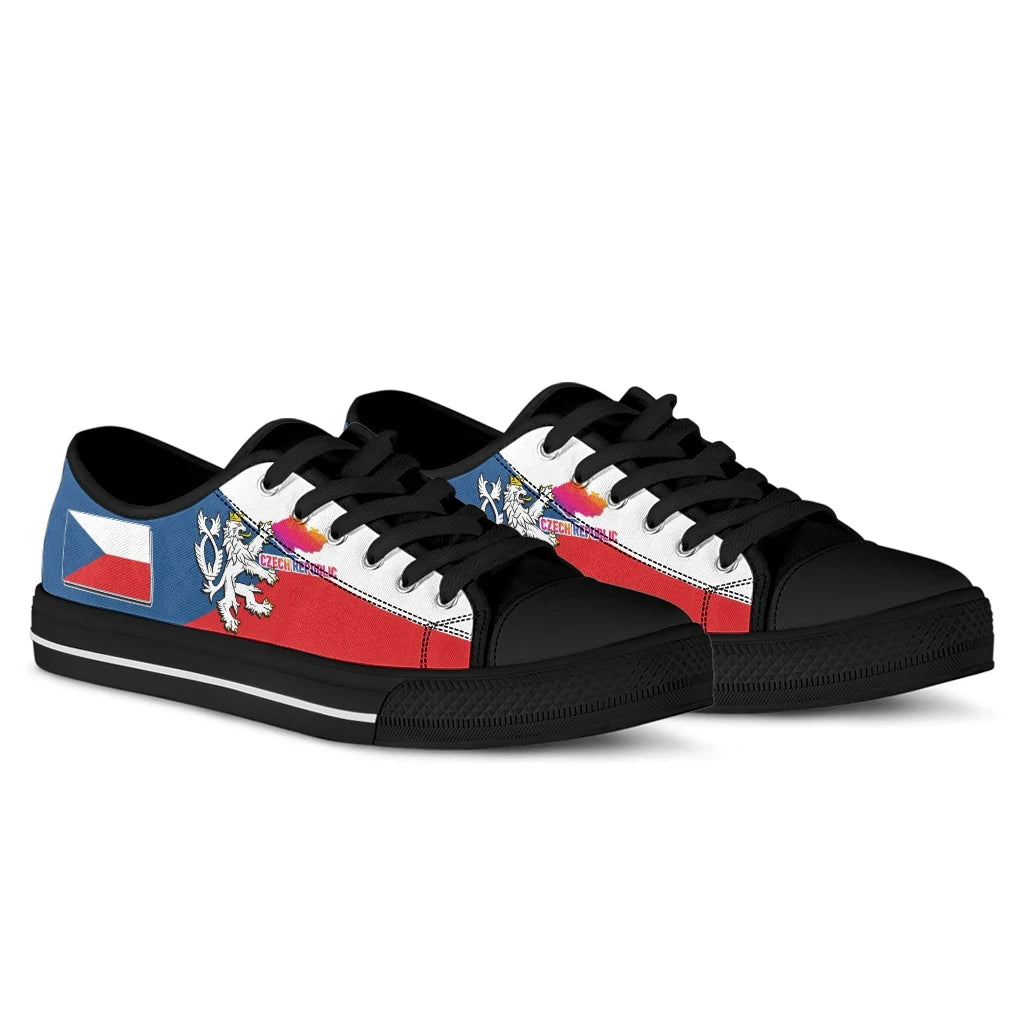 czech-republic-low-top-shoe-silver-double-tailed-rampant-lion