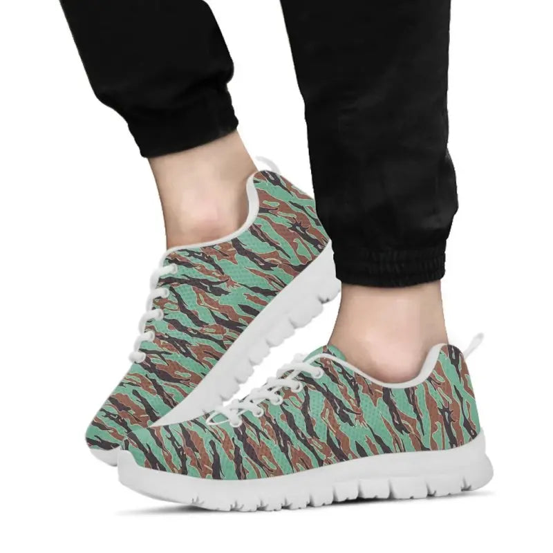 army-guyana-tiger-stripe-camouflage-seamless-sneakers