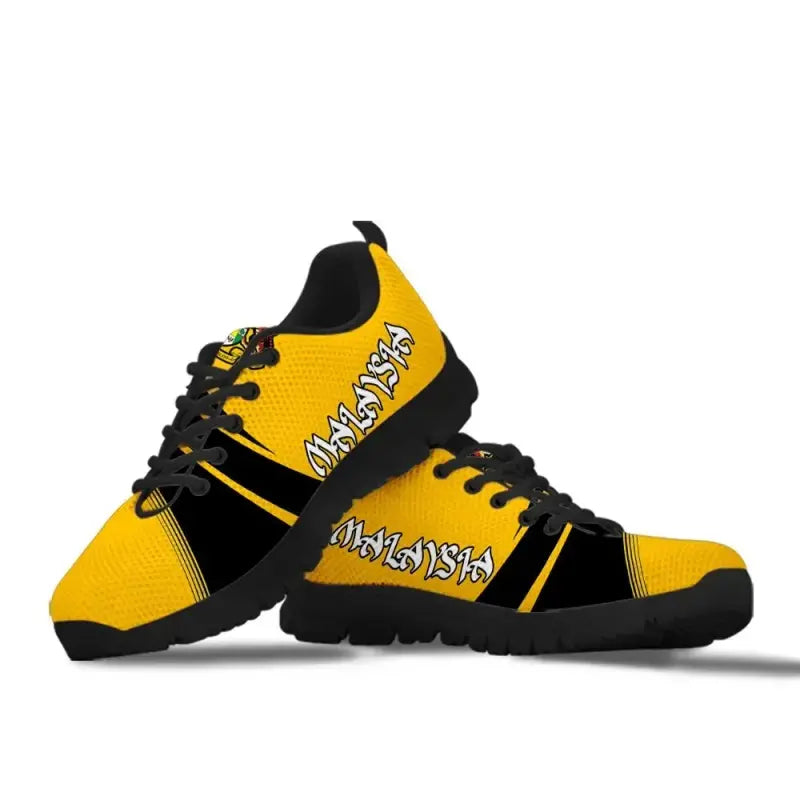 Malaysia Coat Of Arms Sneakers Cricket RLT12 - Wonder Print Shop