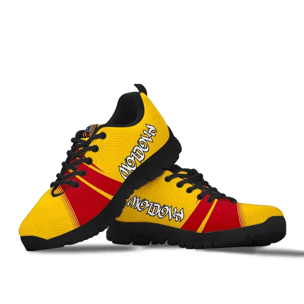 moldova-coat-of-arms-sneakers-cricketw