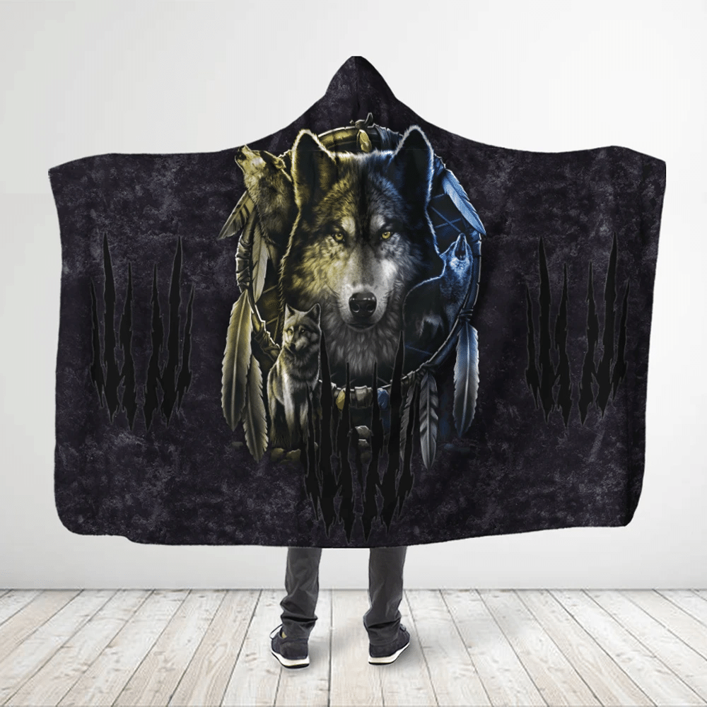 3d-all-over-printed-native-america-gold-blue-wolf-dreamcatcher-hooded-blanket