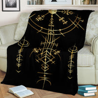 viking-helm-of-awe-gold-art-blanket