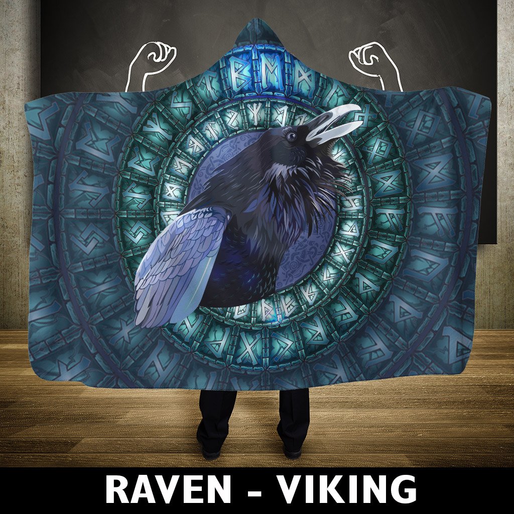 viking-hooded-blanket-raven-viking