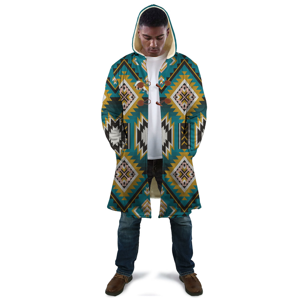 turquoise-geometric-pattern-cloak