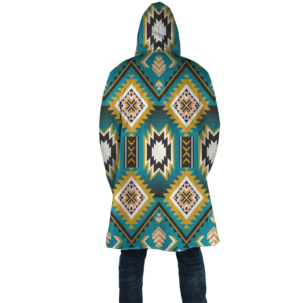 turquoise-geometric-pattern-cloak