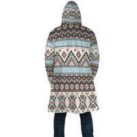 tribal-striped-seamless-cloak