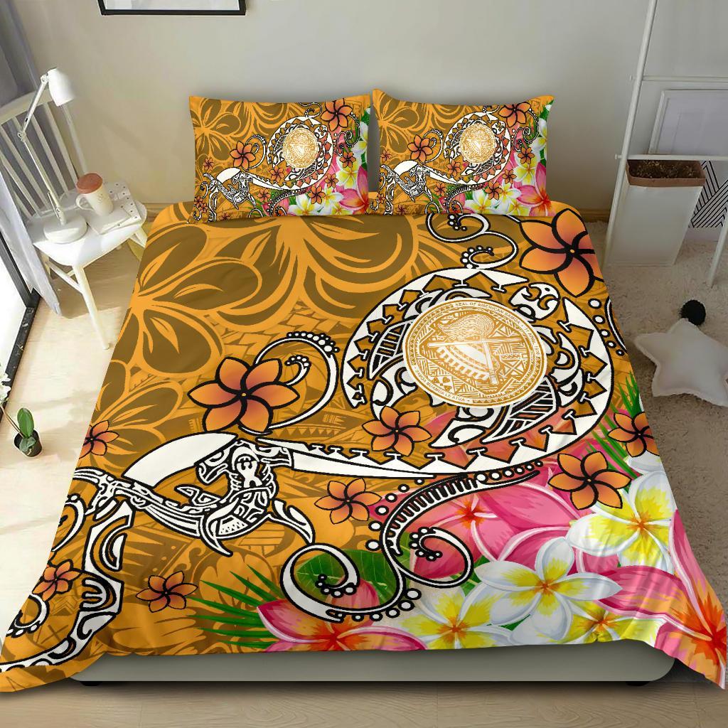 american-samoa-polynesian-bedding-set-turtle-plumeria-gold