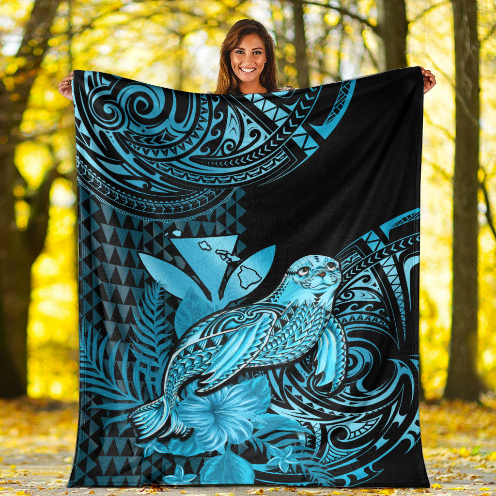 hawaii-monk-seal-premium-blanket-kakau-with-kanaka-turquoise