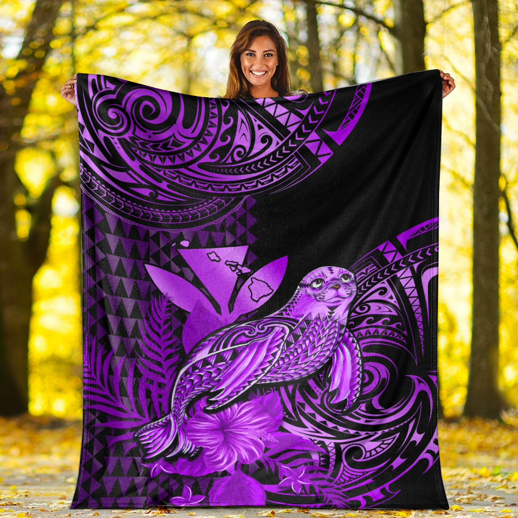 hawaii-monk-seal-premium-blanket-kakau-with-kanaka-purple