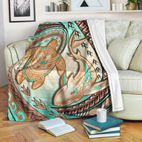 hawaii-premium-blanket-polynesian-shark-and-sea-turtle-dreamy-turquoise-artsy