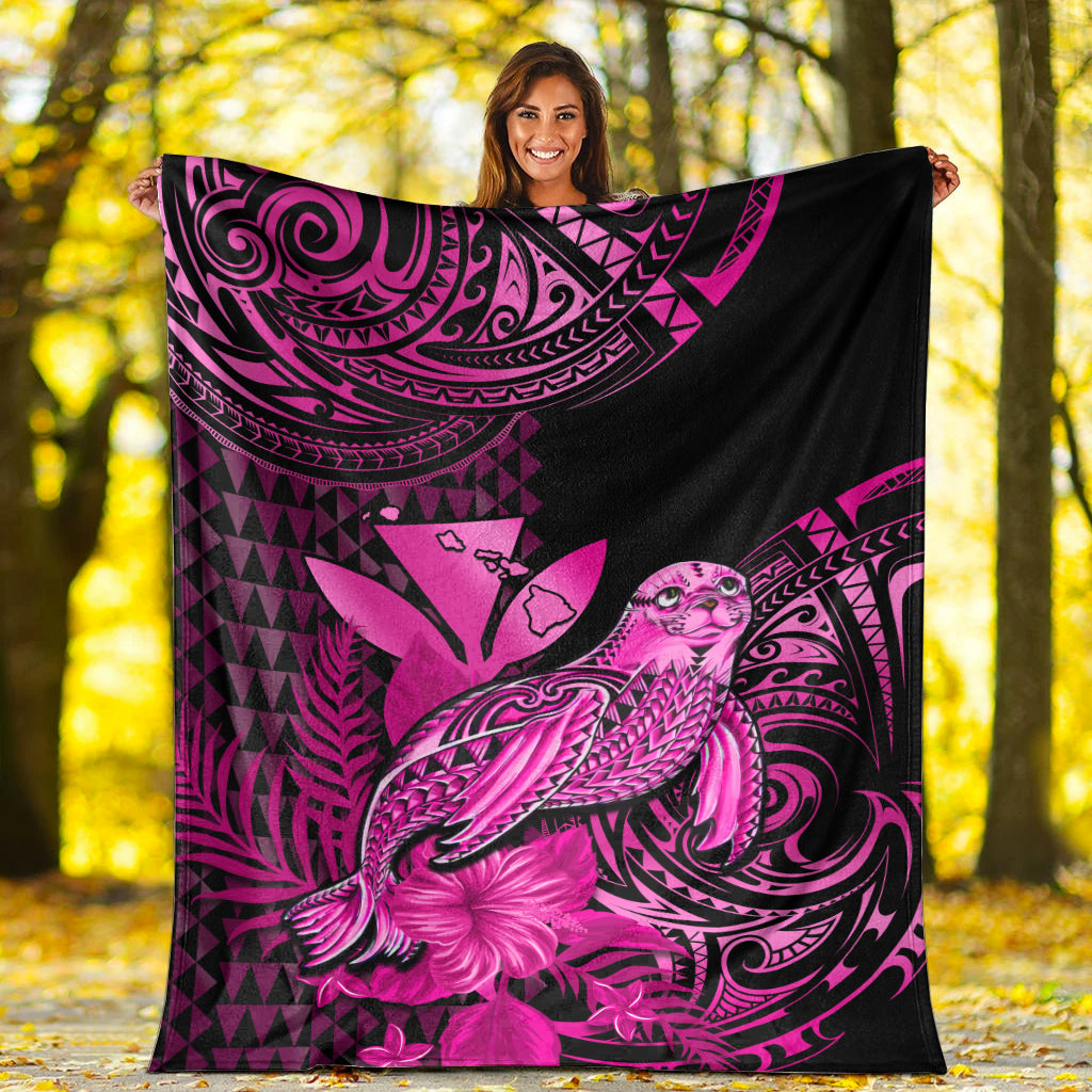 hawaii-monk-seal-premium-blanket-kakau-with-kanaka-pink