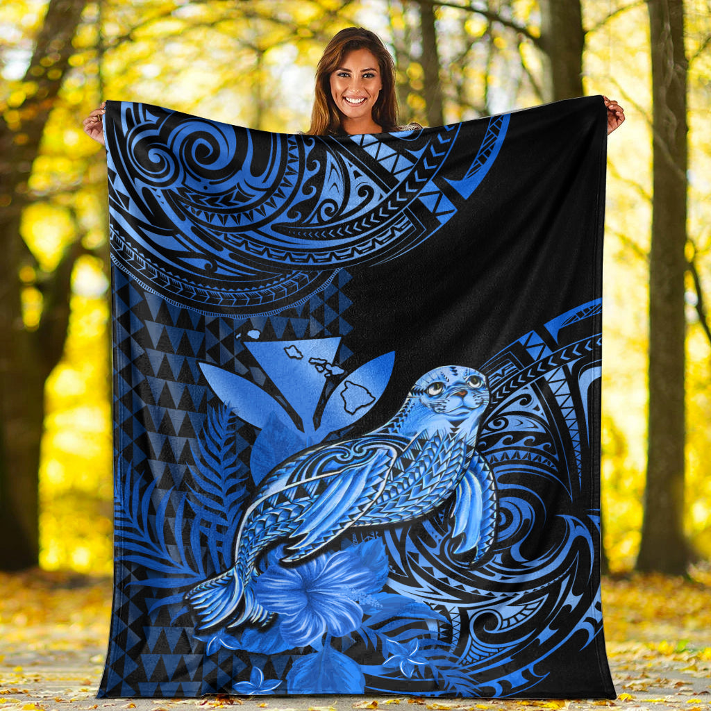 hawaii-monk-seal-premium-blanket-kakau-with-kanaka-blue