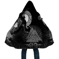 viking-cloak-ratatoskr