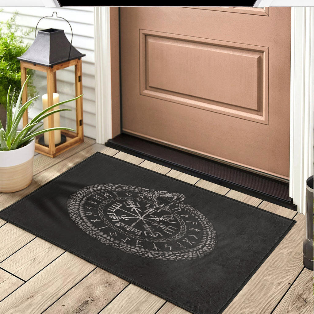 viking-door-mat-viking-vegvisir-with-ouroboros-and-runes-door-mat