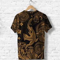 Dark T-shirt with gold Polynesian shark motifs, all-over short sleeves
