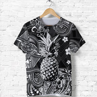 Black polynesian T-shirt with pineapple graphic and floral motifs, short sleeves