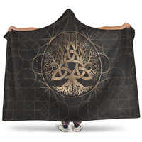viking-hooded-blanket-tree-of-life-yggdrasil-with-triquetra-hooded-blanket