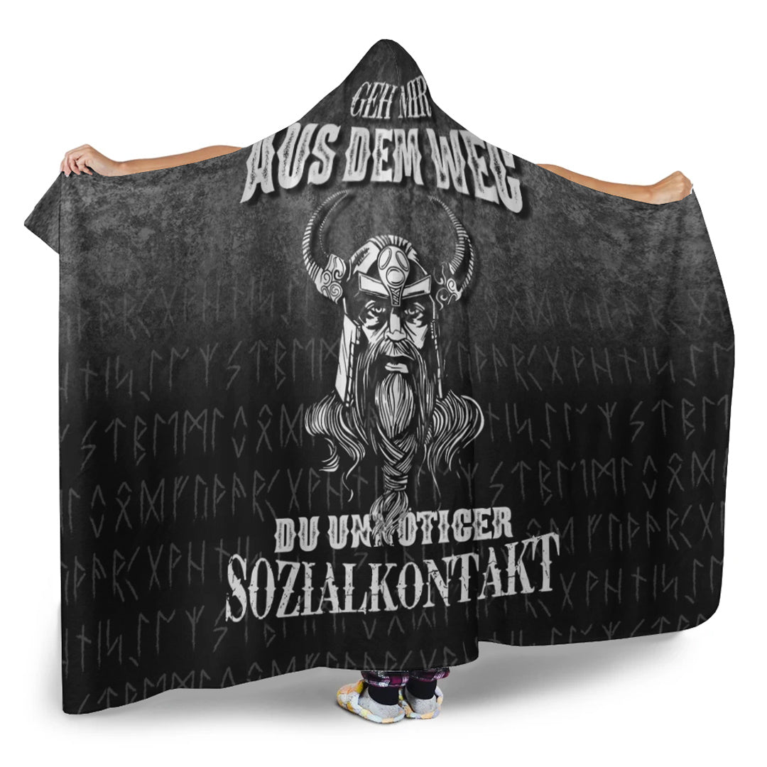 viking-hooded-blanket-geh-mir-aus-dem-weg-du-unnotiger-sozialkontakt-hooded-blanket