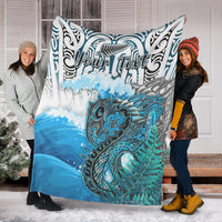 custom-personalised-manaia-maori-premium-blanket-fern-aotearoa-blue-waves-lt13