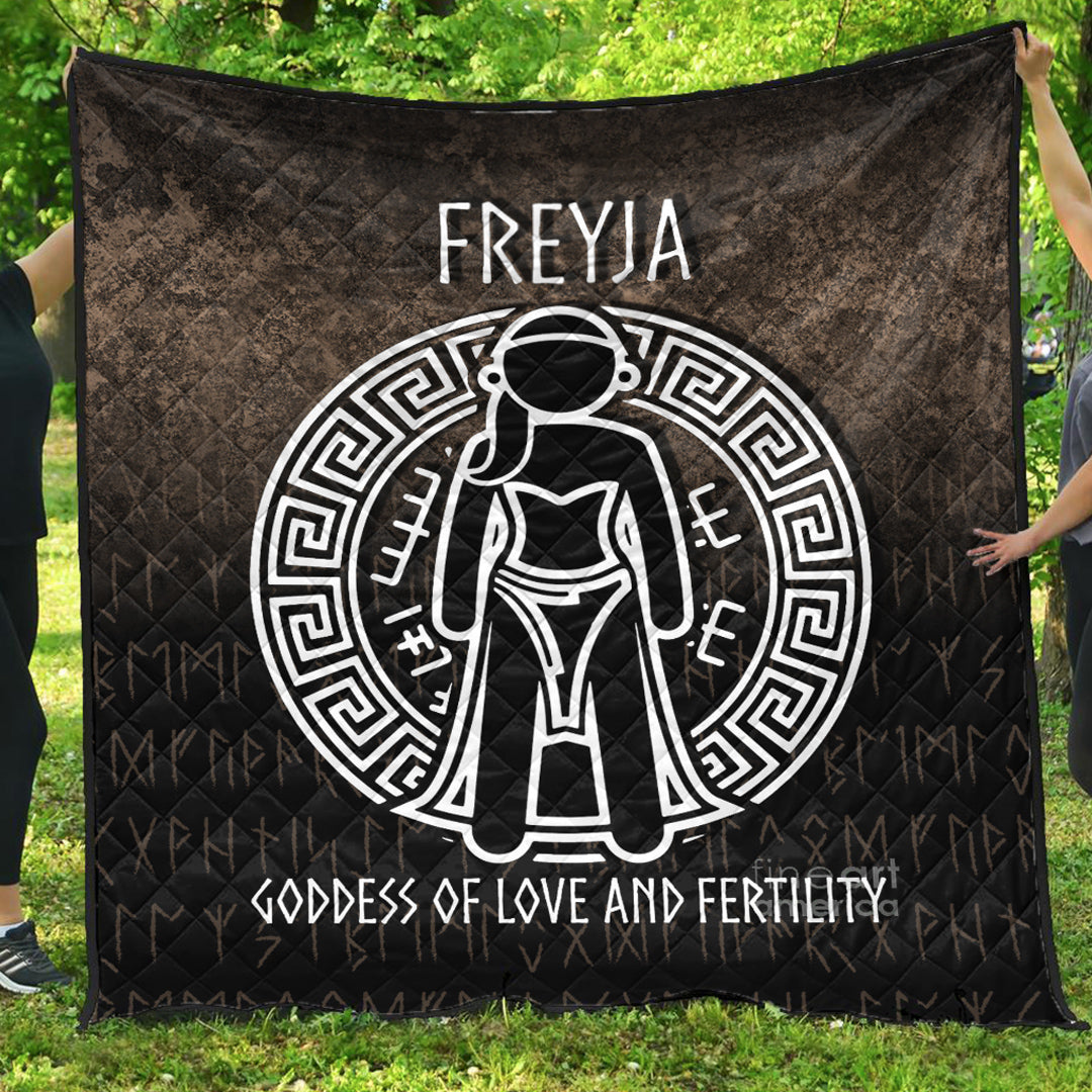 Wonder Print Shop Quilt - Freyja the Goddess of Love and Fertility Quilt RLT12 - Wonder Print Shop
