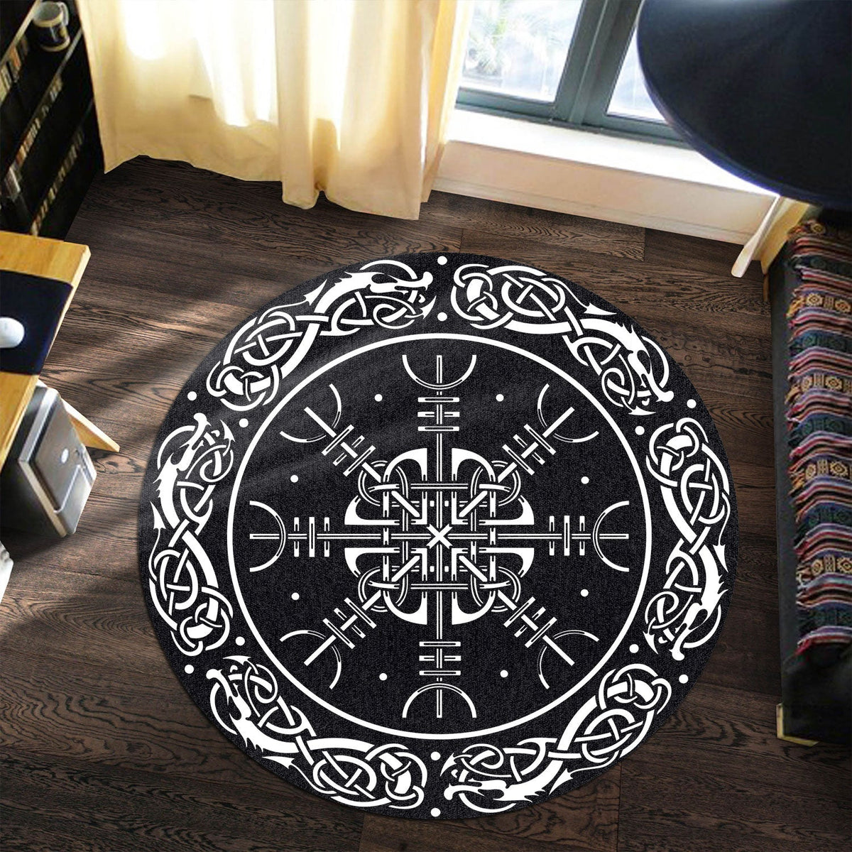 viking-carpet-shield-helm-of-awe-round-carpet
