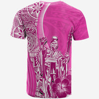 Pink short-sleeve T-shirt with white graphic pattern on back