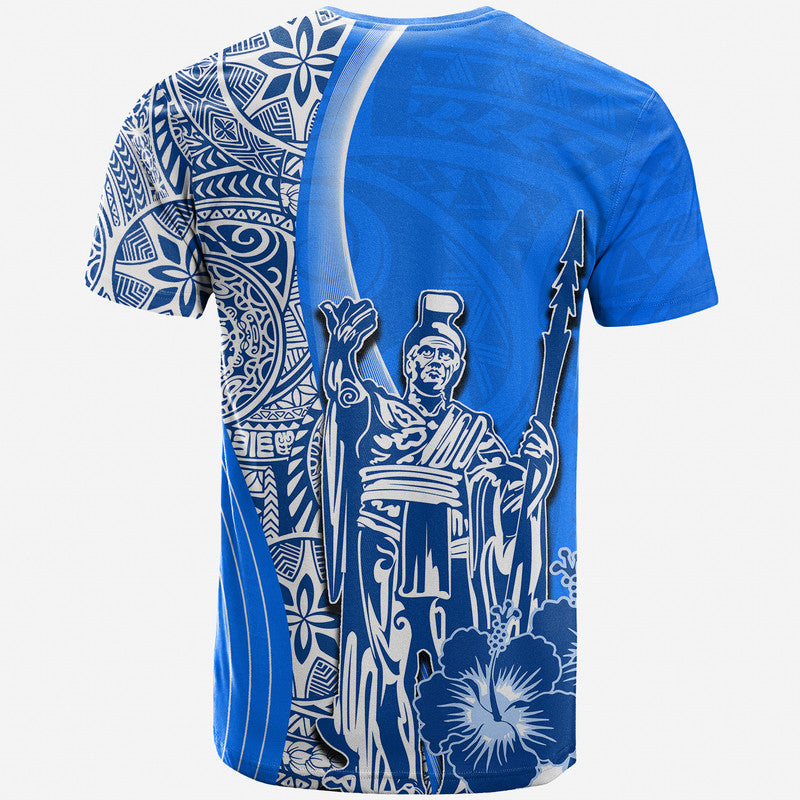 Blue crewneck T-shirt with white king graphic and geometric patterned panel on side/back