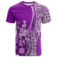 Purple graphic T-shirt with king figure front print and floral pattern