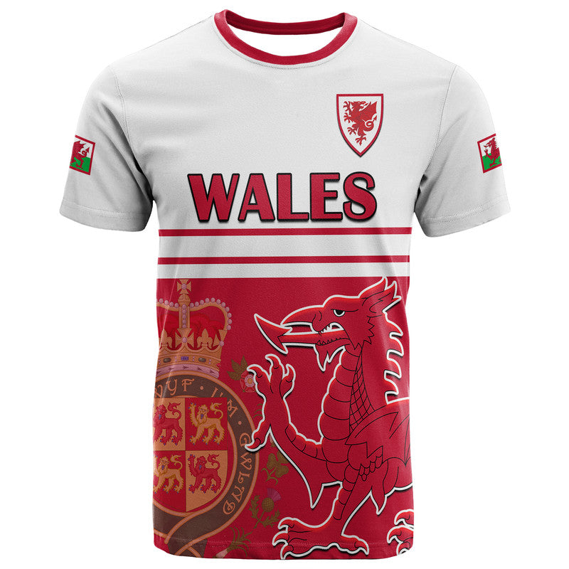 custom-personalised-wales-football-qatar-2022-cymru-coat-of-arms-red-t-shirt