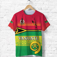 Red Vanuatu T-shirt with map and emblem, 'VANUATU' text, flag graphics on sleeves