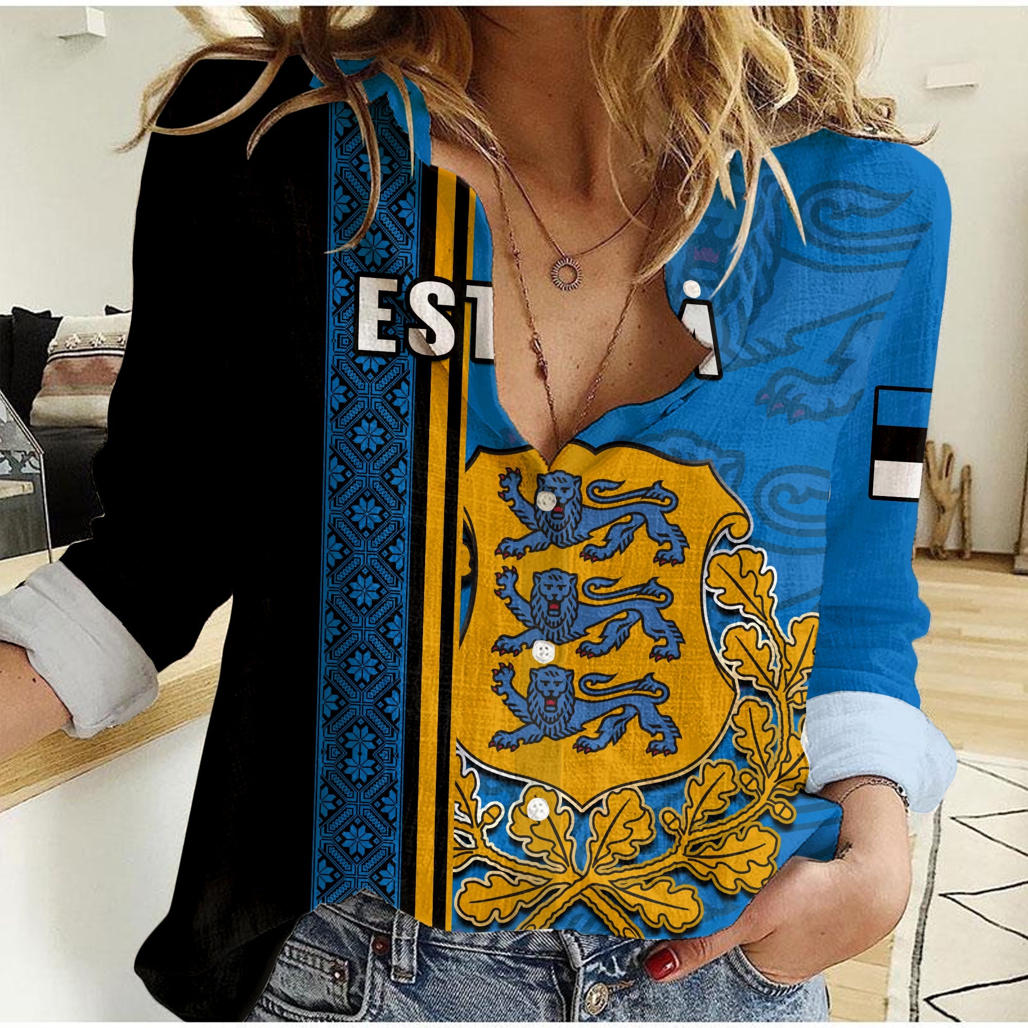 (Custom Personalised) Estonia Women Casual Shirt Happy Estonian Independence Day With Coat Of Arms - Wonder Print Shop