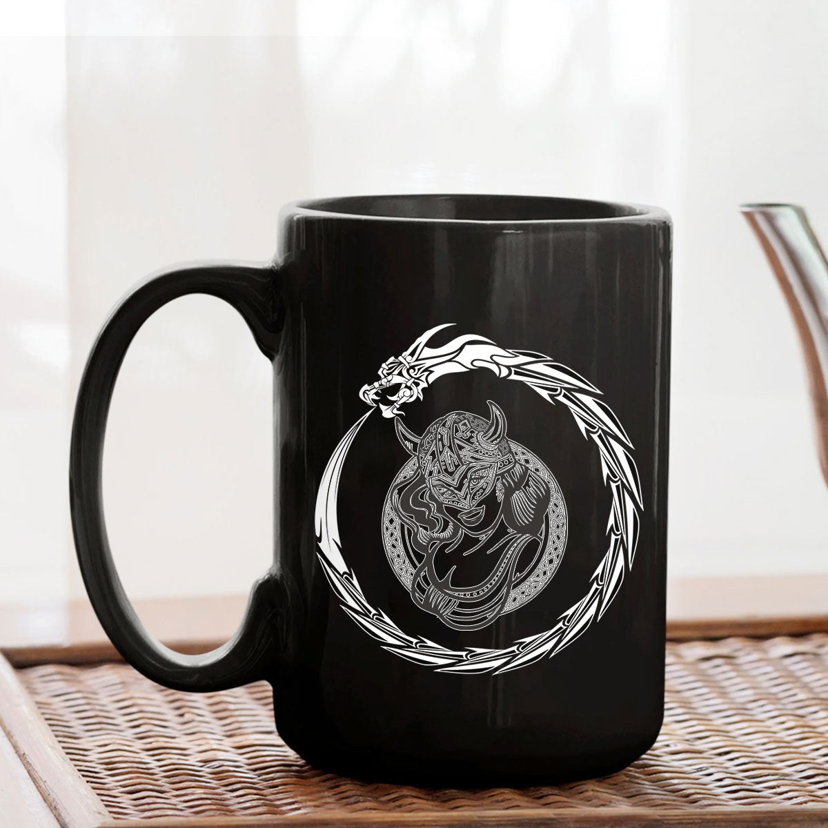 viking-mug-vintage-round-print-with-horned-helmet-mug