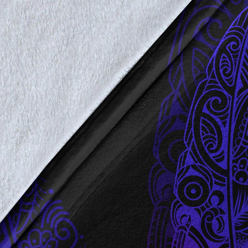 aotearoa-premium-blanket-purple-fern-mix-manaia-matau