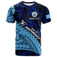 Independence graphic T-shirt in dark blue with light blue patterns and crest